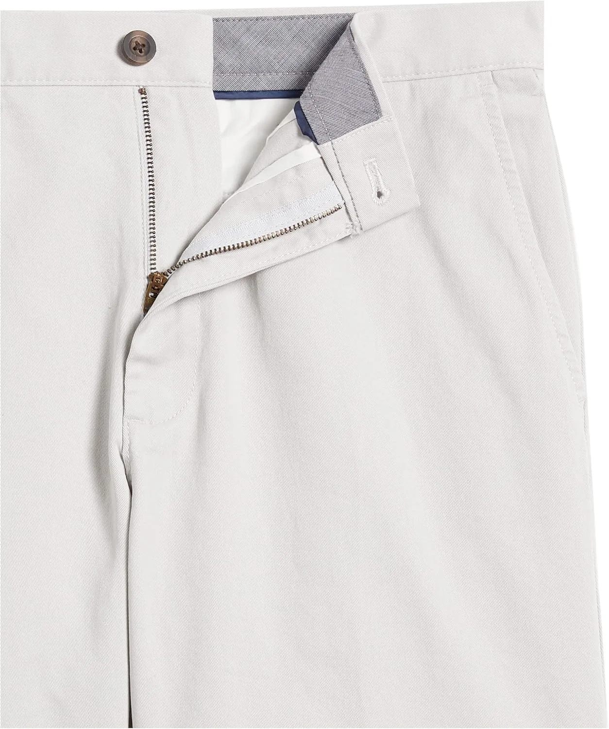 Amazon Essentials Men's Classic-Fit 7" Chino Short