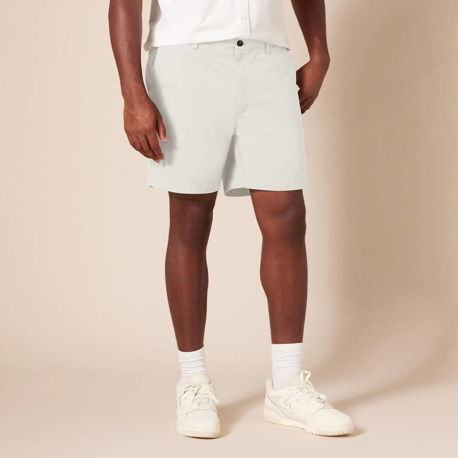 Amazon Essentials Men's Classic-Fit 7" Chino Short