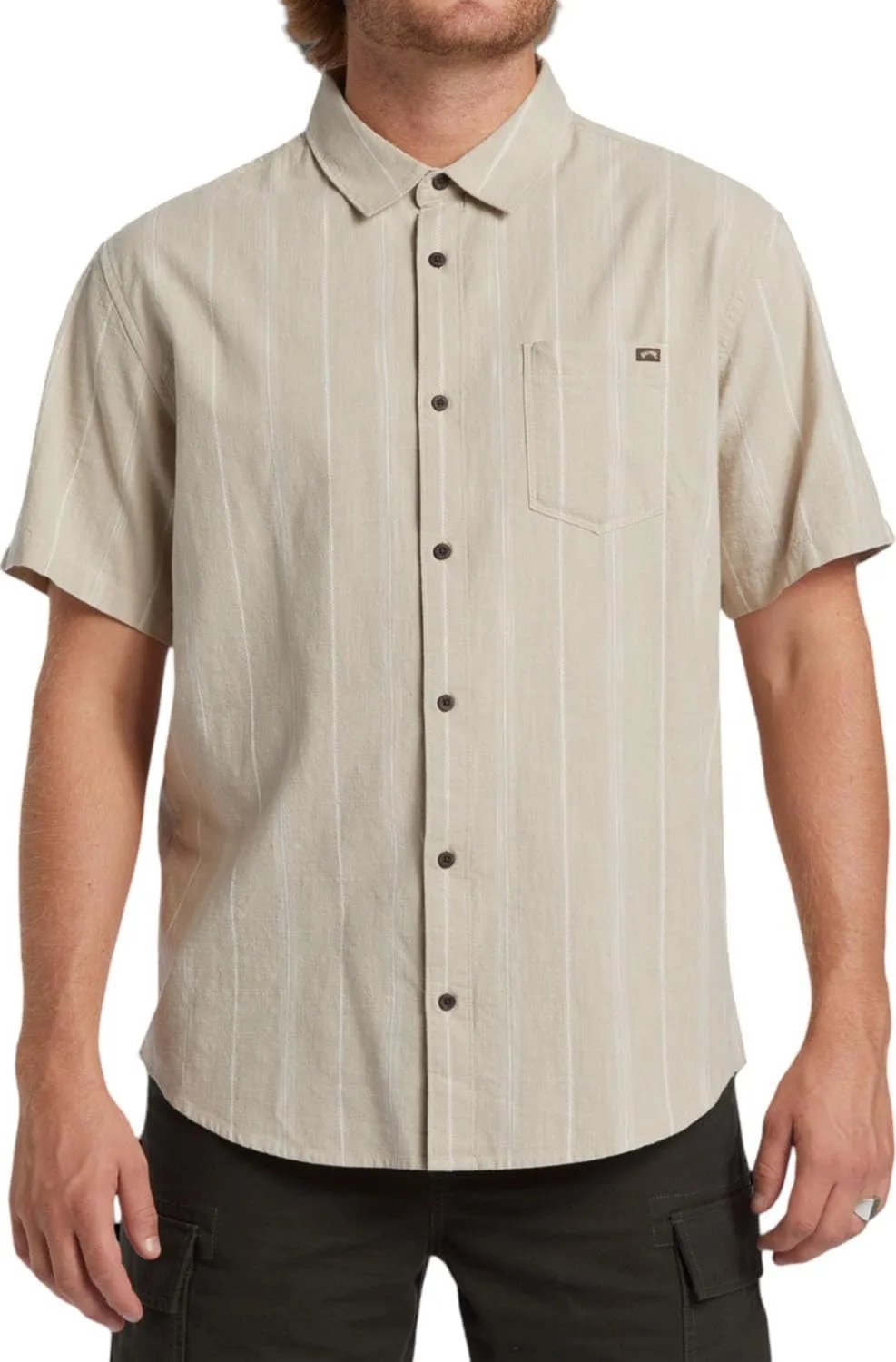 Billabong Men's Classic Sundays Woven Short Sleeve Shirt