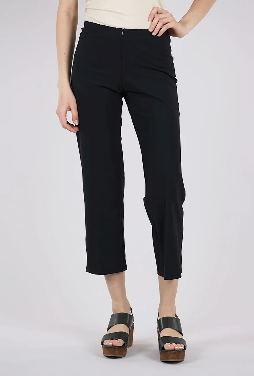 Jet Jersey Crop Traveler Pant, Black