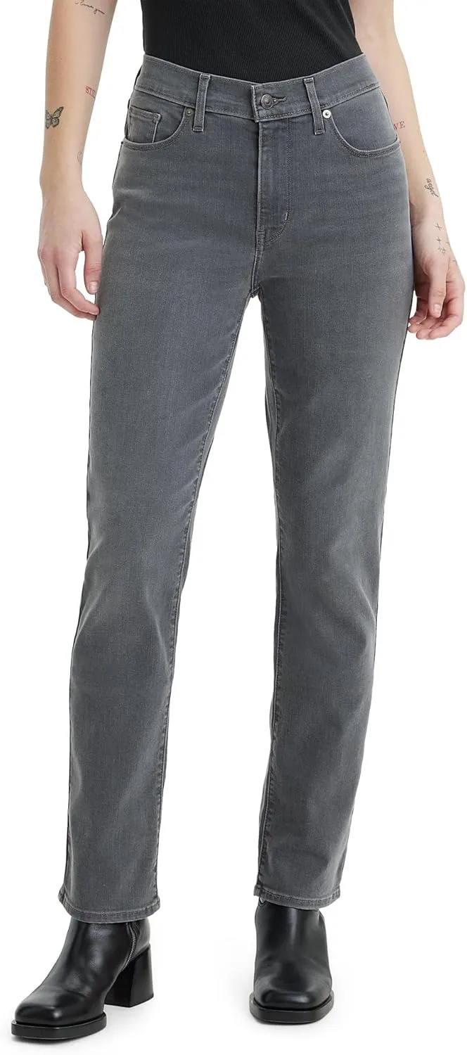 Levi's Women's Classic Straight Jeans (Also Available in Plus)