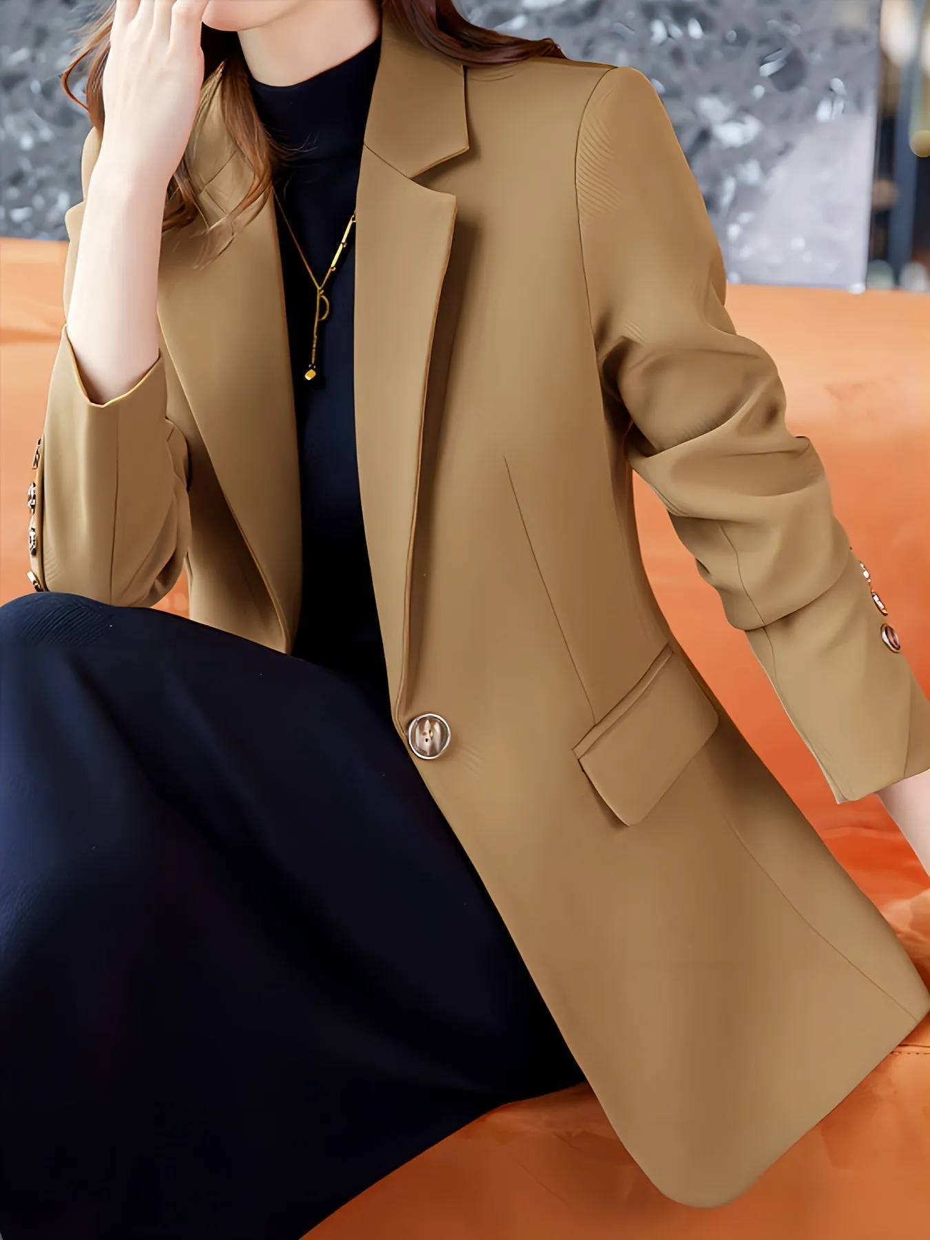 LOTESSA | Elegant Blazer with Engraved Collar and Buttons