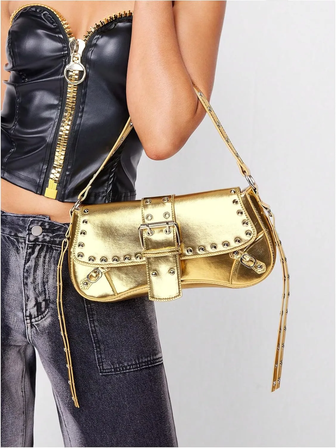 Verdusa Women's Shoulder Bag Y2K Handbag Cute Trendy Goth Studded Rivet Punk Purse